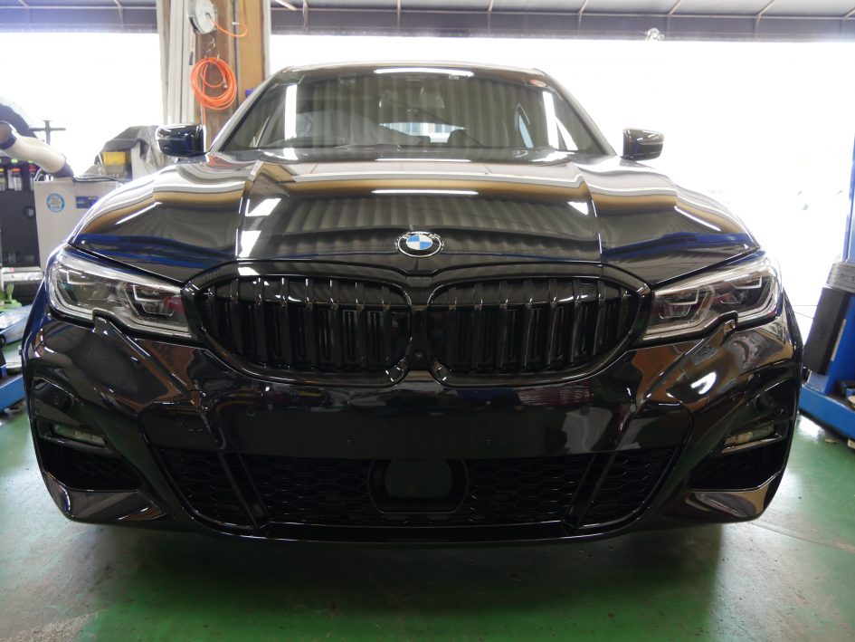BMW ORIGINAL ブラックキドニィグリル G20/G21 前期モデル