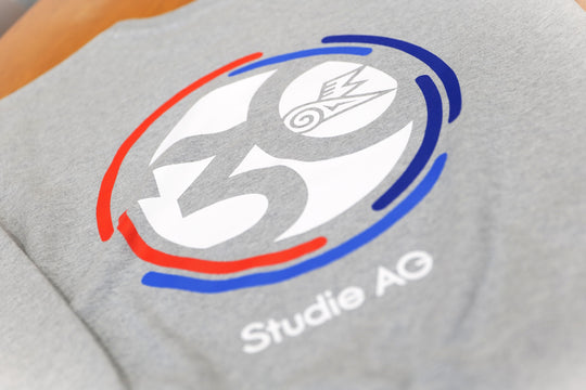 Studie AG 30th ANNIVERSARY CREW SWEAT by TAIN DOUBLE PUSH