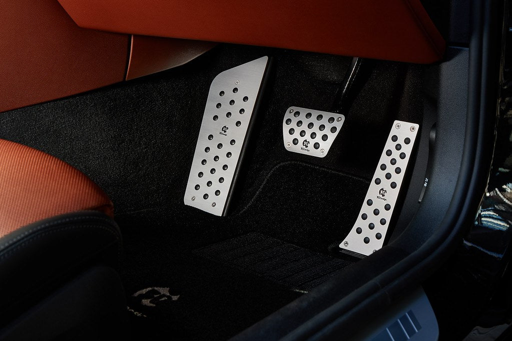 3D Design フットレスト G11/G12+G14/G15/G16 7/8シリーズ