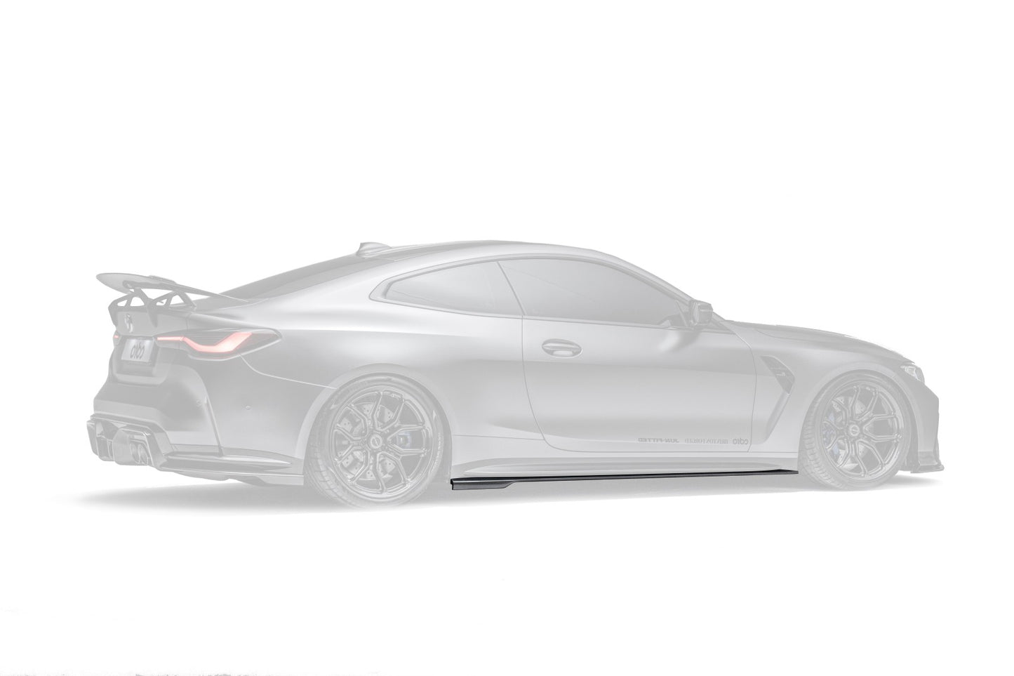 adro　BMW G82 M4 カーボンサイドスカート