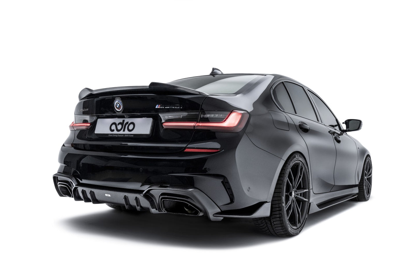 adro　BMW G80 M3 / G20 3Series カーボントランクスポイラー