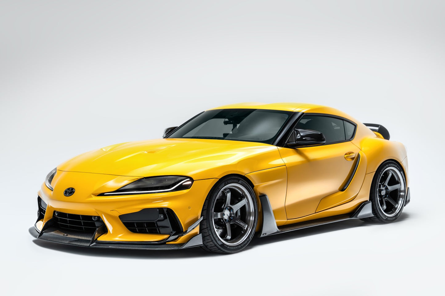 adro　TOYOTA GRスープラ　V2フロントリップ(adroバンパー用)