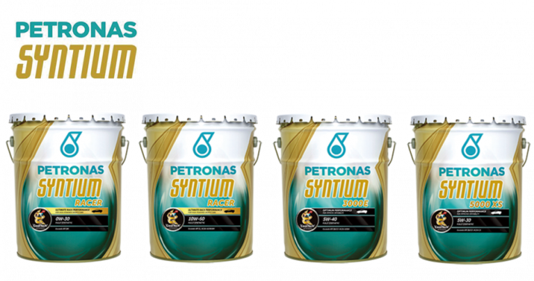 Studie AG メンナンス作業 エンジンオイル交換 PETRONAS SYNTIUM 3000E 5W-40