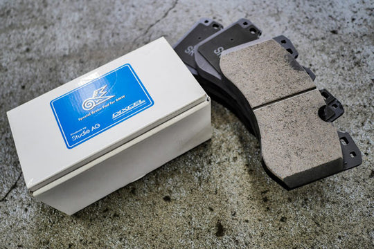 Studie AG SR4 低ダストブレーキパッド F10 5シリーズ